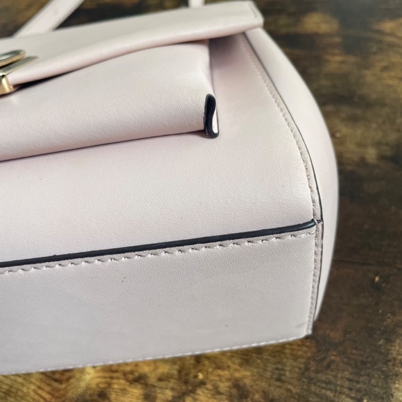 Michael Kors Medium size leather crossbody - Picture 6 of 8